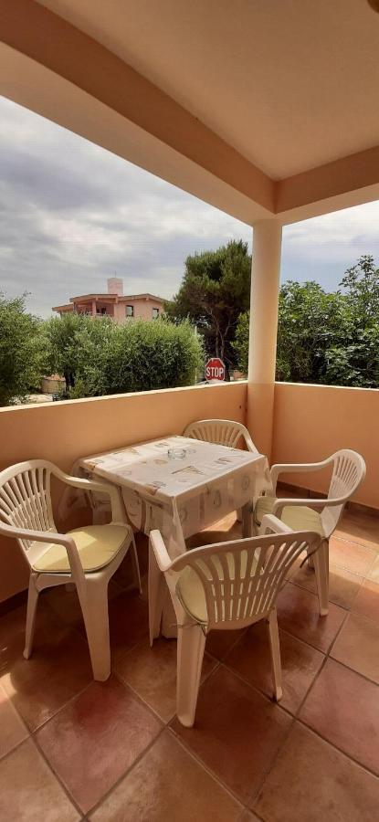 Villa Dobra Family Apartments Vir Exterior foto